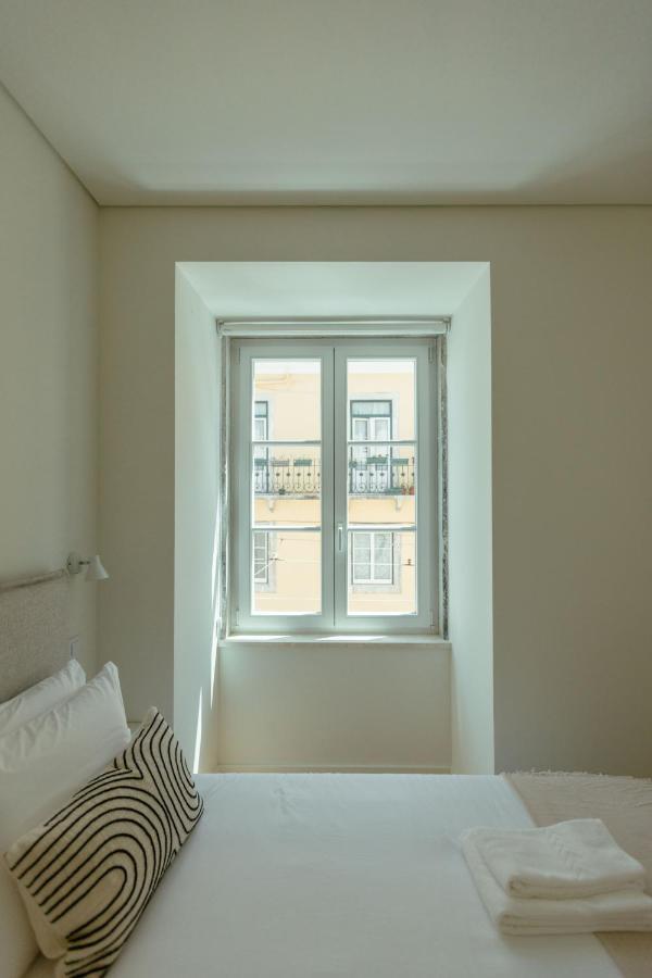 Trindade 19 Apartments - 1B Aragones Lisbon Luaran gambar